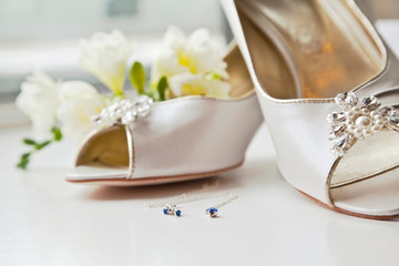 Obraz na płótnie Canvas wedding shoes