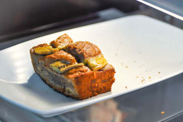 banana cake, piece of cake