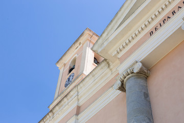 Dettaglio facciata Cattedrale di Santa Maria delle Nevi a  Nuoro - Sardegna - Italia