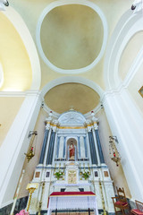 Obraz na płótnie Canvas Interno della Cattedrale Santa Maria delle Nevi a Nuoro - Sardegna - Italia