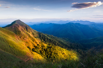 Obraz premium Khao Chang Phuak Mountain, Beautiful Mountain with grass field in Thong Pha Phum National Park, Kanchanaburi, Thailand.