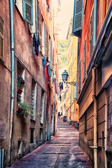 Fototapeta na wymiar Small street in the old city of Nice