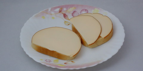 cheese with bread for breakfast