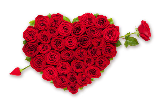 Rosen als Herz geformt mit Rosen Liebes Pfeil isoliert Hintergrund wei&szlig;