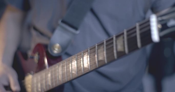 Gibson Les Paul tune for recording session.
