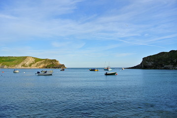 Lulworth Cove, West Lulworth an der Jurassic Coast in Dorset im Süden Englands