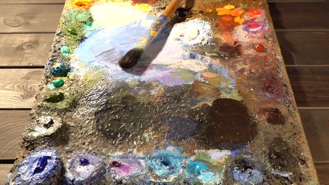 Attributes of the artist. Oil Paint Palette