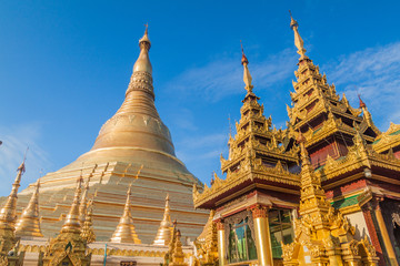 Shwedagon Paya Pagoda in Yangon, Myanmar