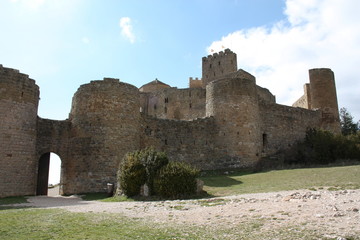 Naklejka premium Muralla Castillo medieval siglo XI Loarre
