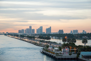 Fototapeta na wymiar Miami Main Channel At Dusk