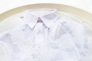 Soak  cloth before washing, white shirt