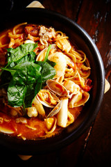 Tomato seafood spaghetti 