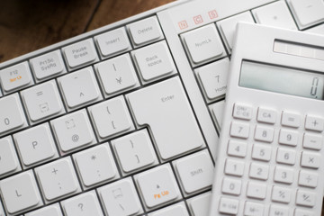 白色のキーボード