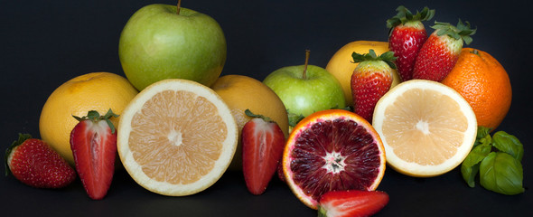 Frutta Agrumi, fragole, mele