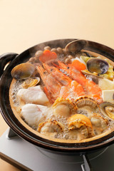 海鮮鍋　Japanese seafood hot pot