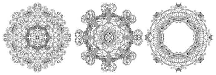 set of circle lace decorative ornament