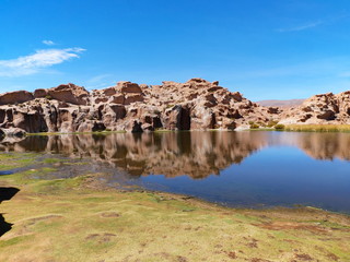 Fototapeta na wymiar Laguna escondida in Sur Lipez, Bolivia