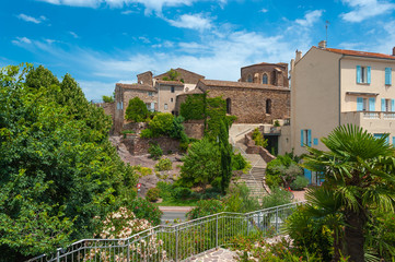 Fototapeta na wymiar Historic old town of Roquebrune-sur-Argens