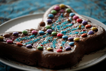 Schokoladenkuchen Geburtstagstorte für Kindergeburtstag