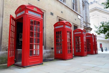Naklejka na ściany i meble Red telephone, London