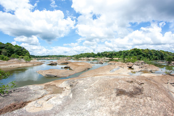 Essequibo Fluss in der Trockenzeit in Guyana Südamerika, Teil des Amazonas Gebietes