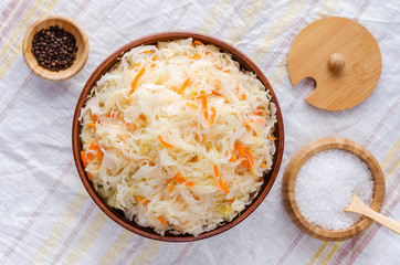 Sauerkraut in a clay bowl.