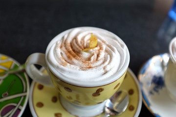 Coffe mocha ice blended with cream and vanilla chip