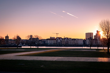 Düsseldorf Sonnenaufgang 5