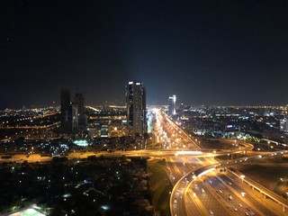 Fototapeta na wymiar city at night dubai