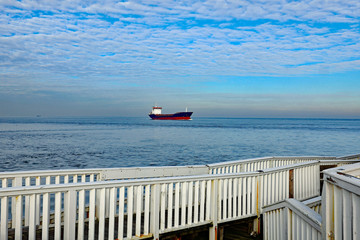Schiff vor Cuxhaven
