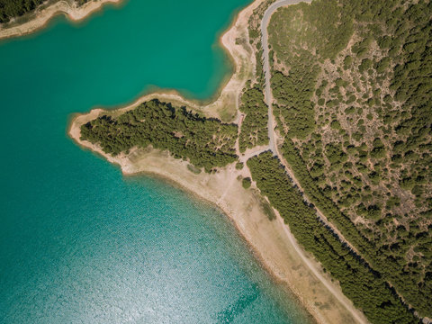 Vista a&eacute;rea del embalse de Sichar en Castell&oacute;n, Espa&ntilde;a.
