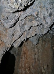 Felsdecke der Höhle von Milatos