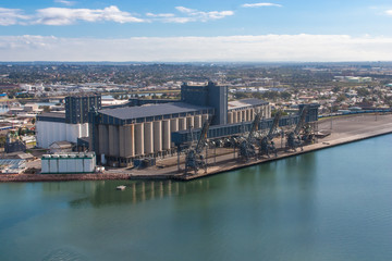 Obraz premium Grain Loading Facility - Newcastle Australia. Newcastle is well known for its coal export however also transports other commodities such as grain.