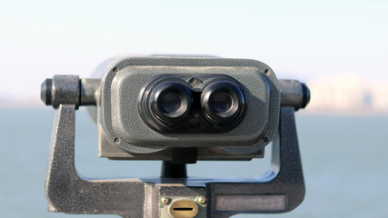 Gray telescope in&nbsp;the&nbsp;park