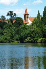 Fototapeta na wymiar Pruhonice lake and castle, Czech Republic
