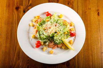 Caesar salad with shrimps