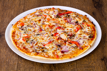 Pizza with beef and onion