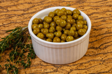 Marinated green peas