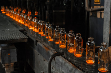 Plant for the production of bottles, glass plant