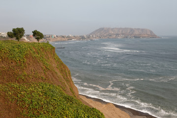 Widok na Pacyfik (Lima, Peru). © Miroslaw