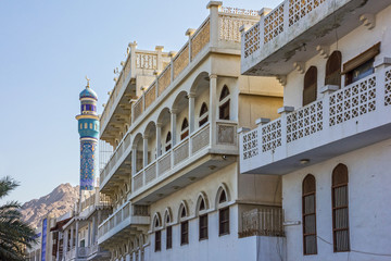Fototapeta na wymiar Muscat mosque and town houses, Oman
