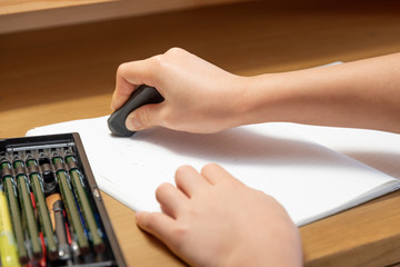 勉強をする学生 / 受験戦争のイメージ