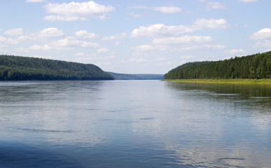 Fototapeta premium travelling along the Yenisei river