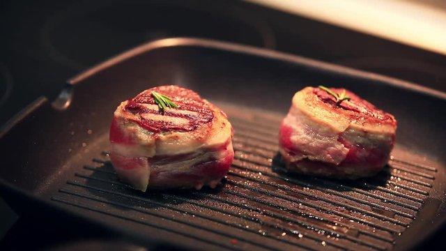 Cooking filet mignon steaks