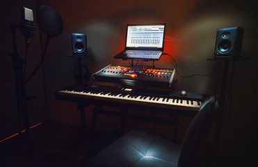 Small Bedroom Recording Studio - 245375441