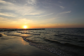 Sonnenuntergang am Strand von Niechorze