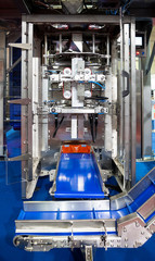 Food and drink exhibition packing machine