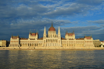 Fototapeta na wymiar Hungarian Parliament Building front view, Budapest, Hungary