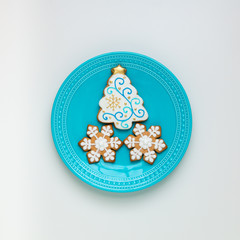Obraz na płótnie Canvas Home backed and decorated Christmas cookies.