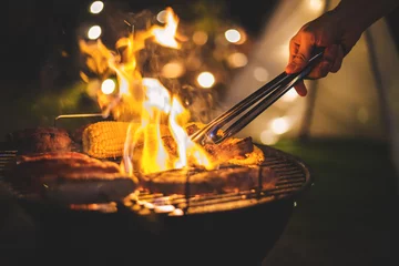 Rolgordijnen barbecue kamperen © Peera